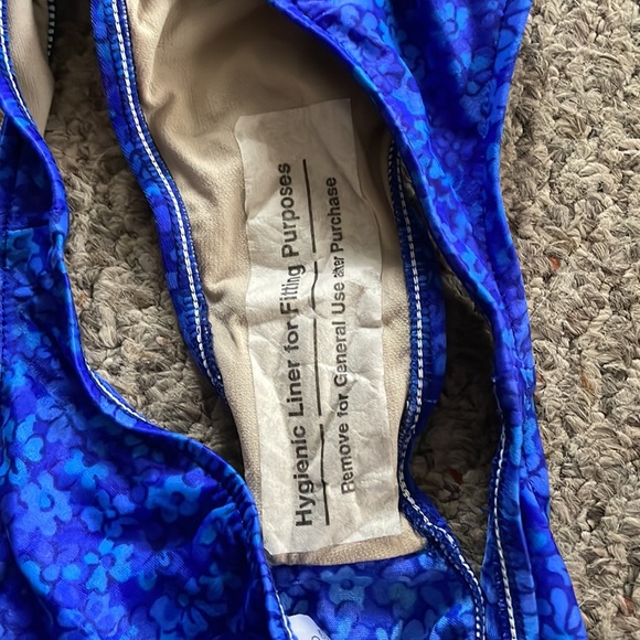 Floral Swimsuit Set - Picture 4 of 6